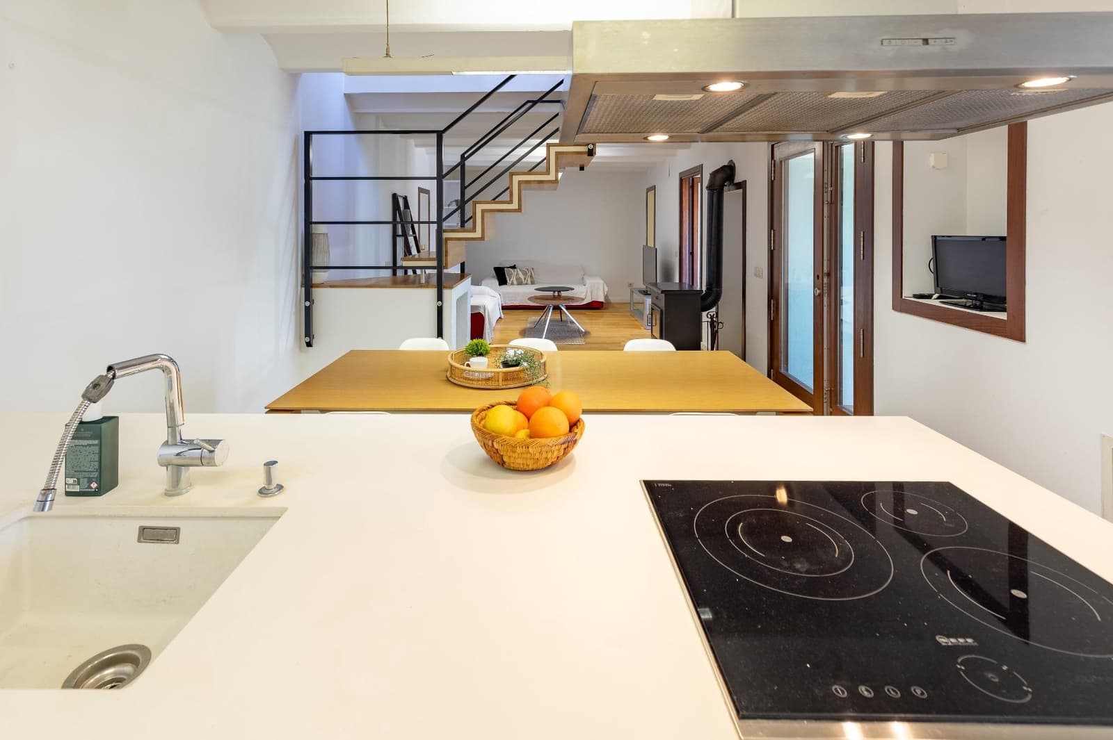 2 slaapkamer Halfvrijstaande villa te koop in Enguera met garage - € 183.000 (Ref: 9637855)