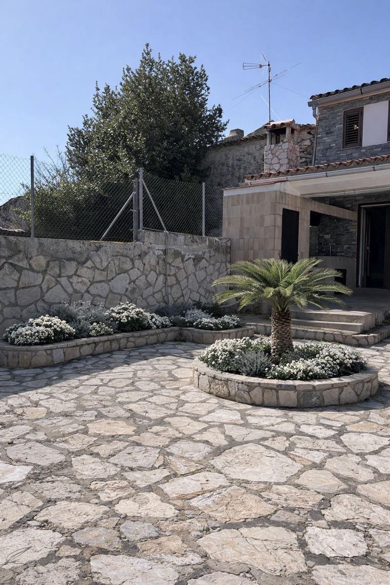 2 slaapkamer Halfvrijstaande villa te koop in Enguera met garage - € 183.000 (Ref: 9637855)