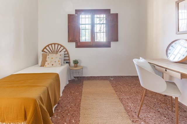 Chalet de 3 habitaciones en Bétera en venta con garaje - 225.000 € (Ref: 9637856)