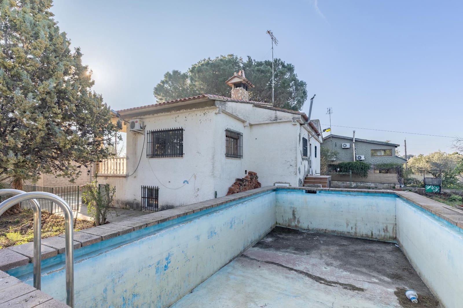 Chalet de 3 habitaciones en Bétera en venta con garaje - 225.000 € (Ref: 9637856)