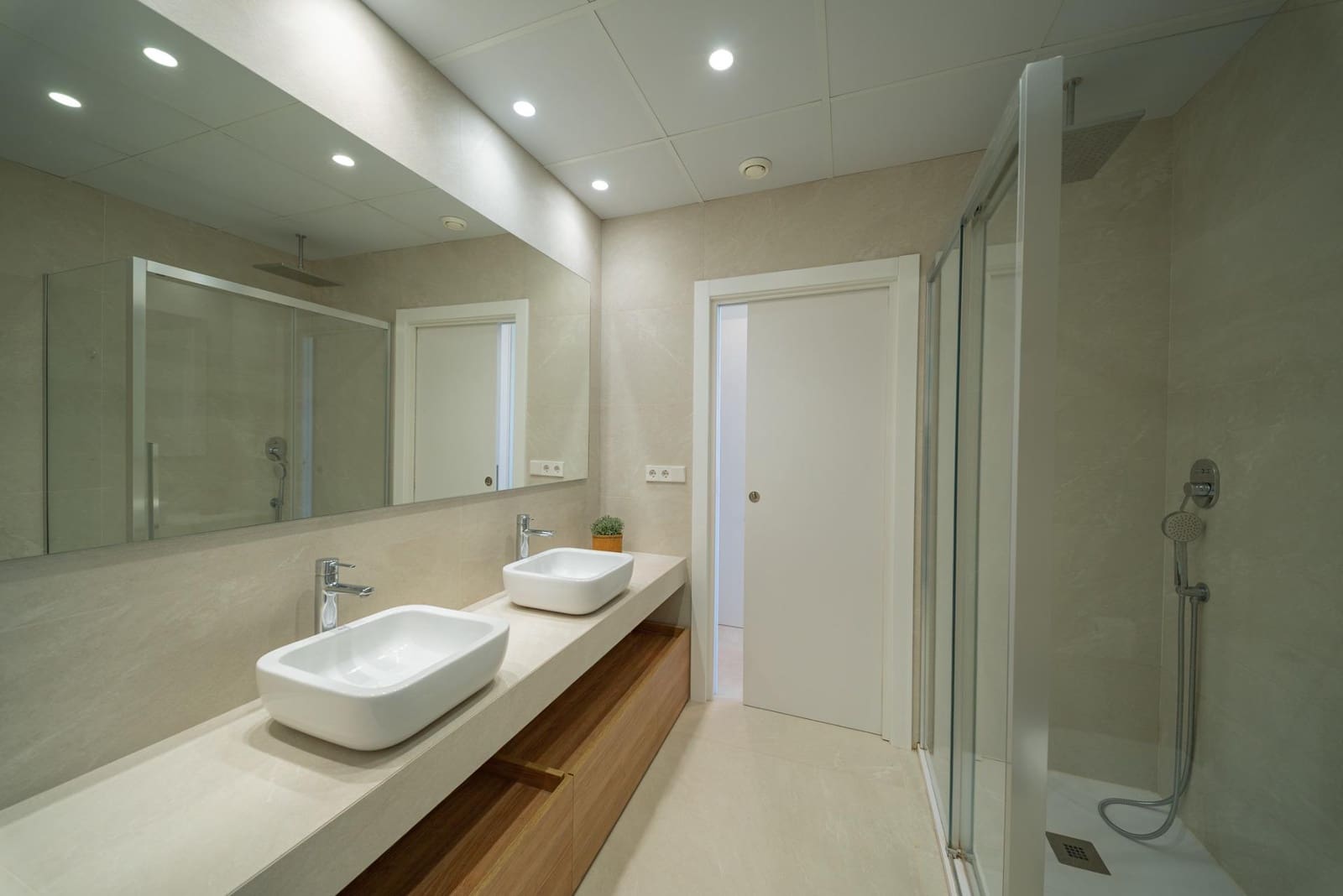 6 quarto Moradia para venda em Almarda com piscina garagem - 1 650 000 € (Ref: 9637857)