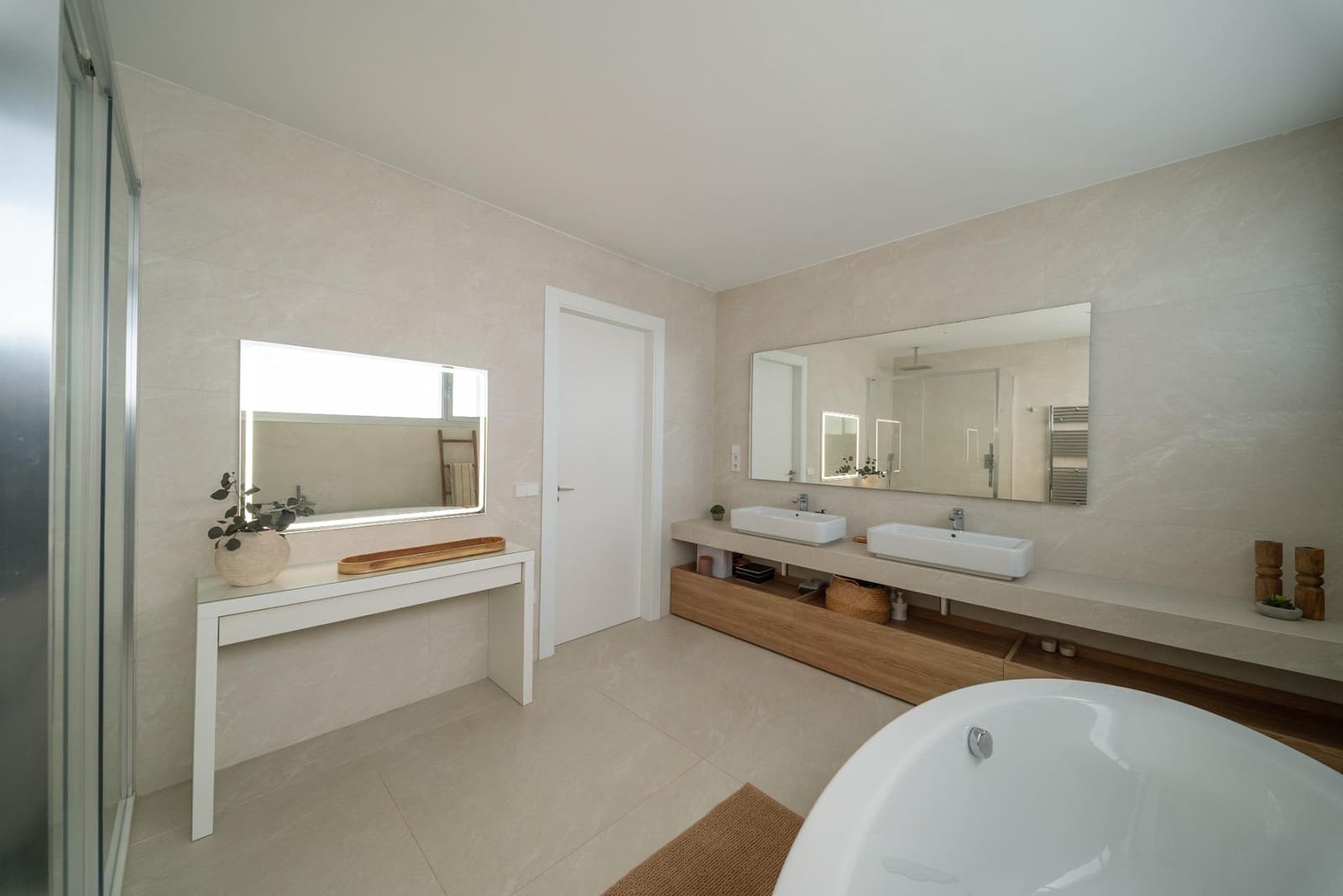 6 quarto Moradia para venda em Almarda com piscina garagem - 1 650 000 € (Ref: 9637857)