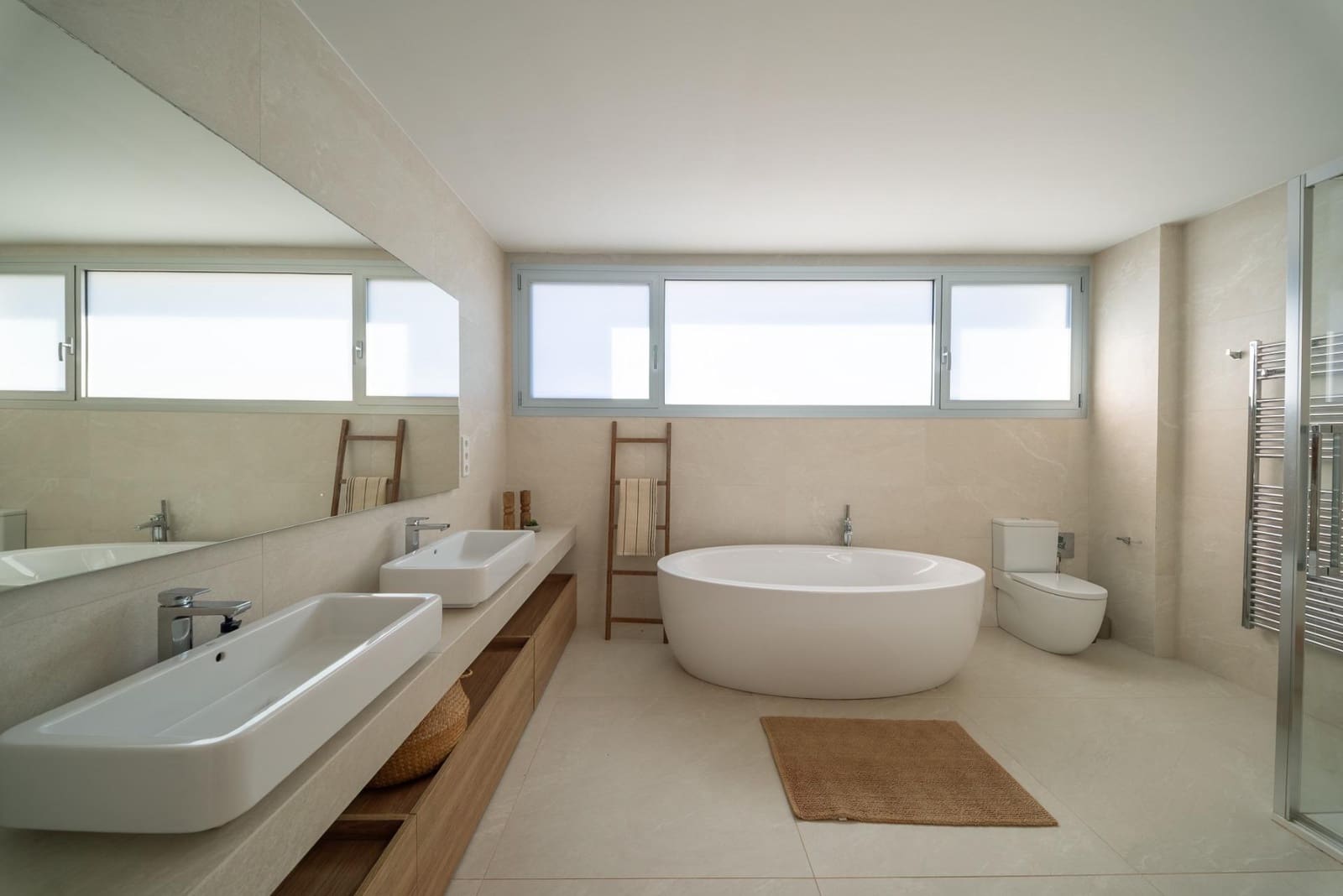 6 quarto Moradia para venda em Almarda com piscina garagem - 1 650 000 € (Ref: 9637857)