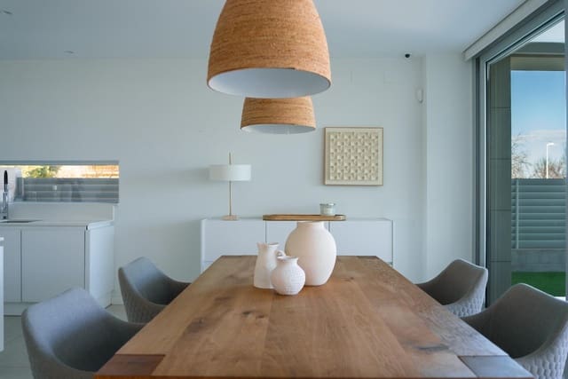 6 makuuhuone Huvila myytävänä paikassa Almarda, Sagunto / Sagunt mukana uima-altaan 
autotalli - 1 650 000 € (Ref: 9637857)