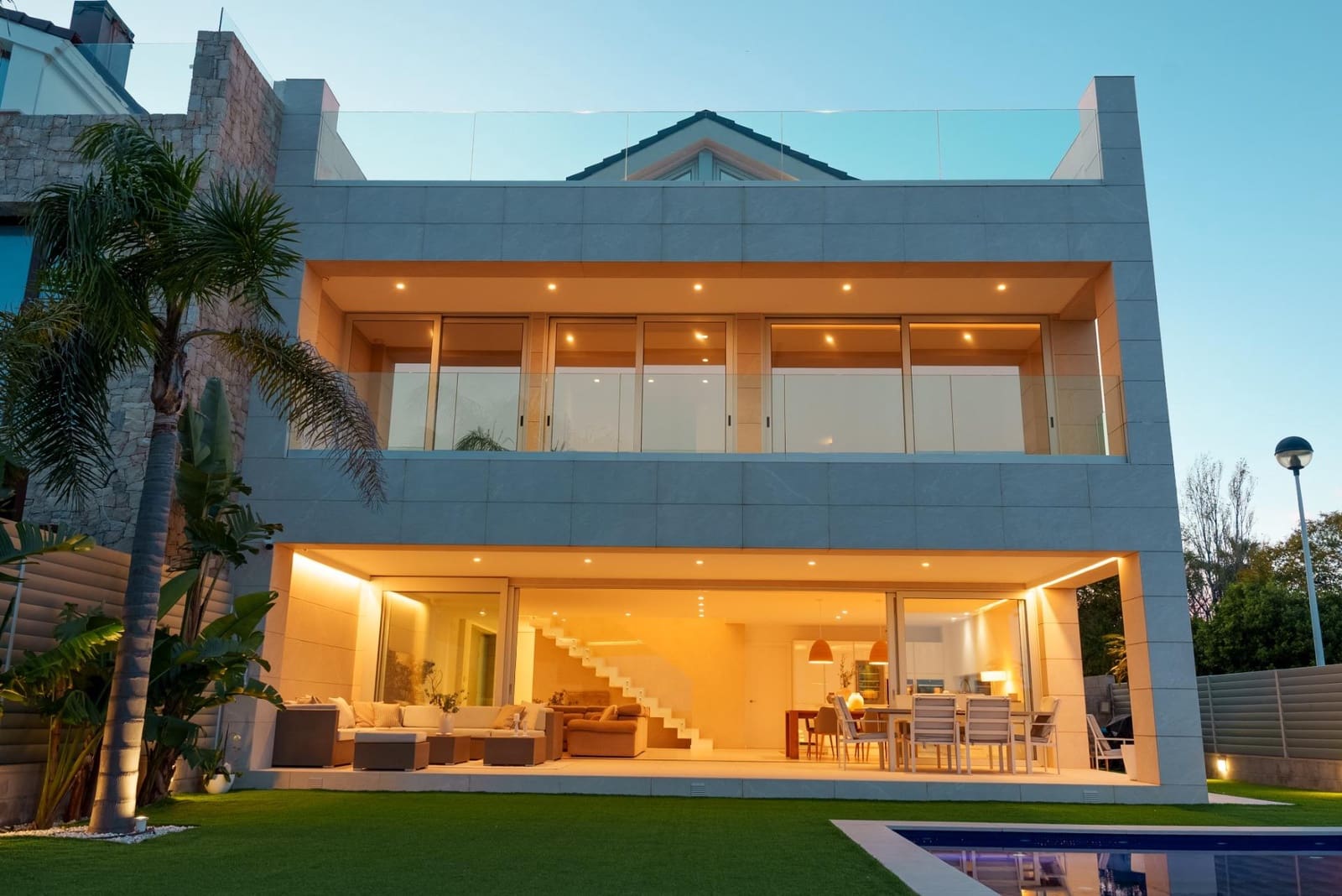 6 quarto Moradia para venda em Almarda com piscina garagem - 1 650 000 € (Ref: 9637857)