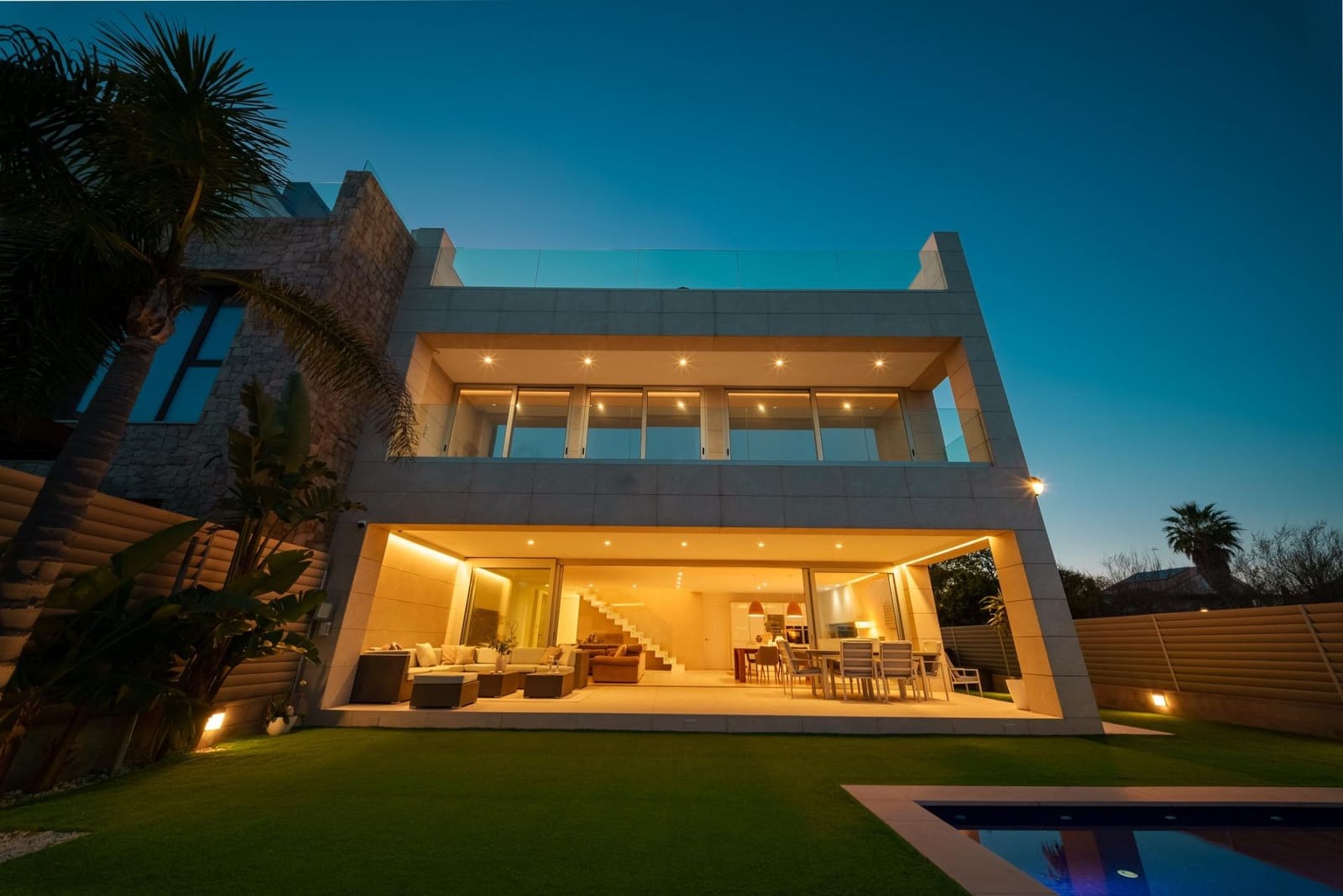 6 quarto Moradia para venda em Almarda com piscina garagem - 1 650 000 € (Ref: 9637857)