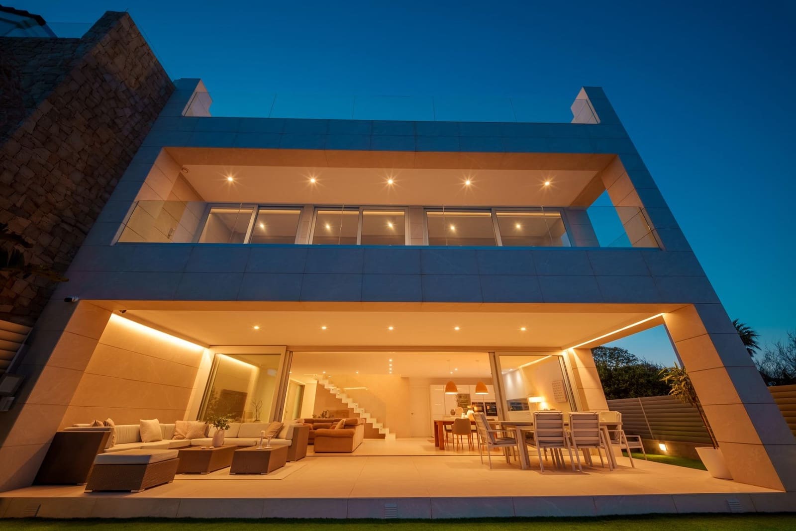 6 quarto Moradia para venda em Almarda com piscina garagem - 1 650 000 € (Ref: 9637857)