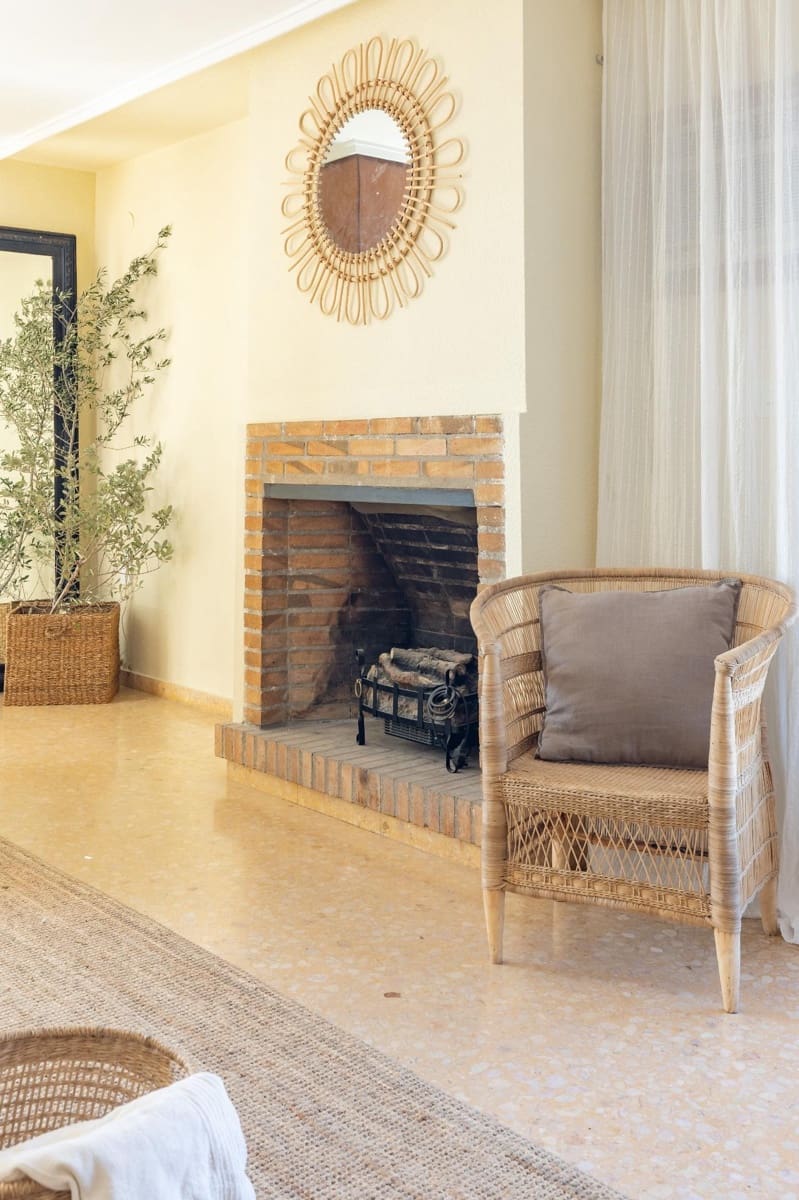 4 bedroom Penthouse for sale in Requena - € 160,000 (Ref: 9637859)