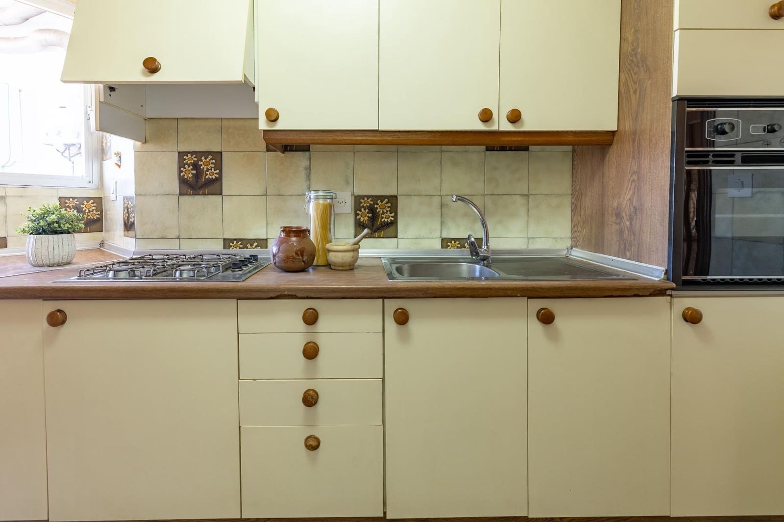 4 bedroom Penthouse for sale in Requena - € 160,000 (Ref: 9637859)