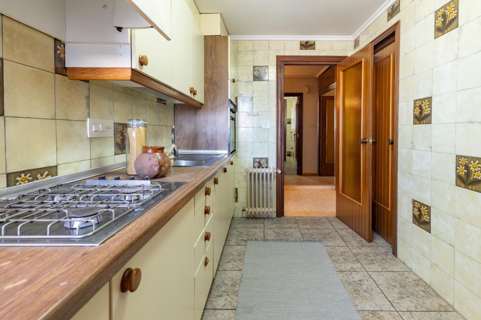 4 bedroom Penthouse for sale in Requena - € 160,000 (Ref: 9637859)