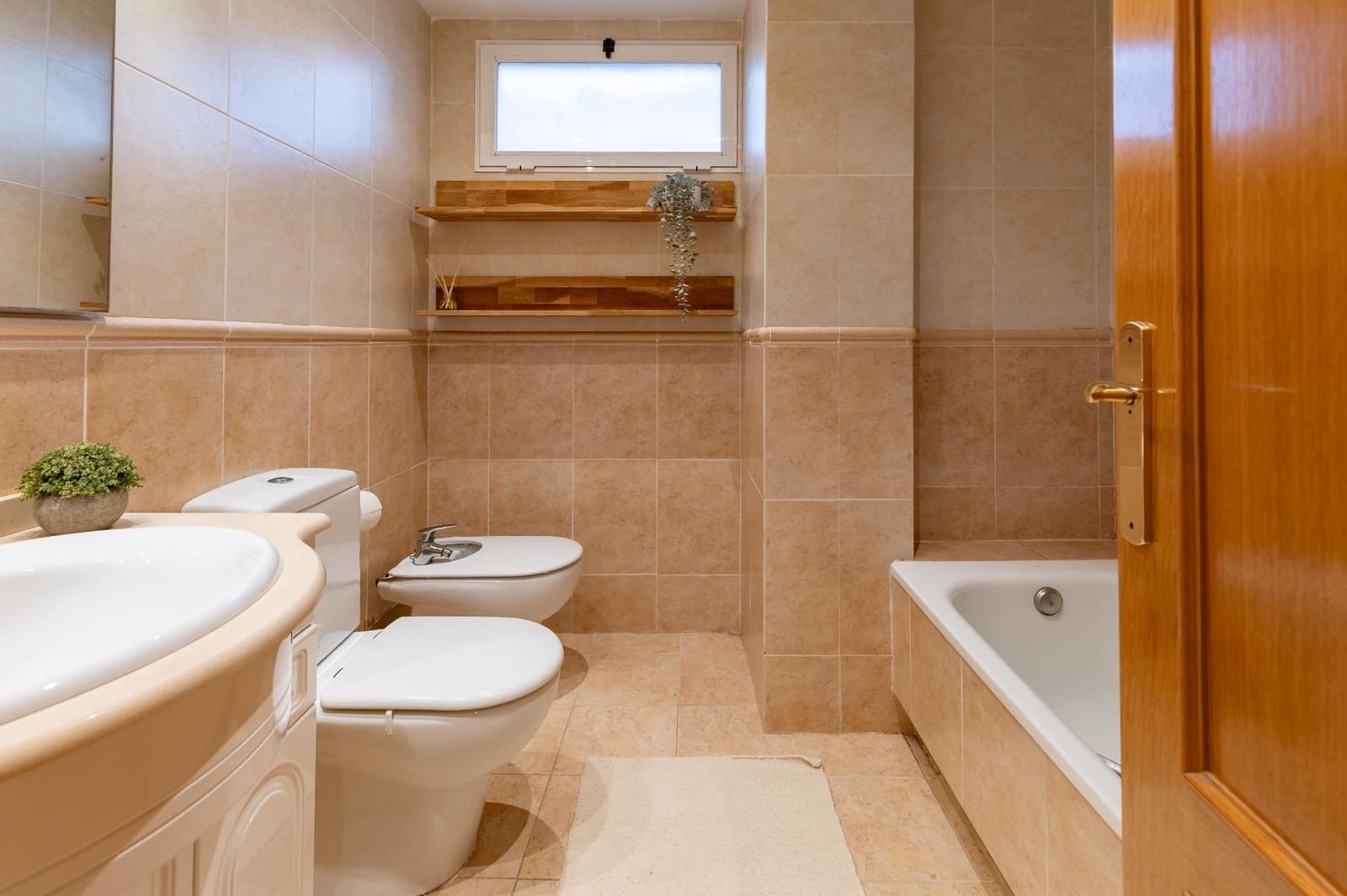 5 bedroom Semi-detached Villa for sale in Masarrochos / Massarrojos with pool - € 650,000 (Ref: 9637860)