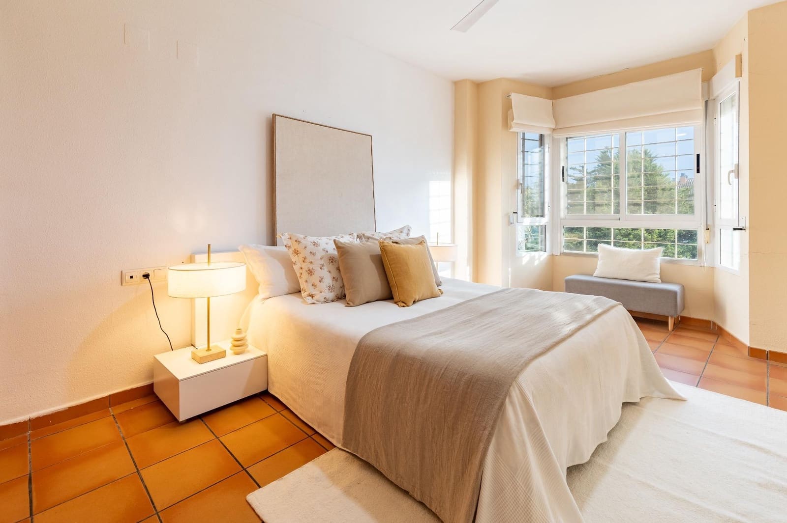 5 bedroom Semi-detached Villa for sale in Rocafort with pool - € 650,000 (Ref: 9637860)