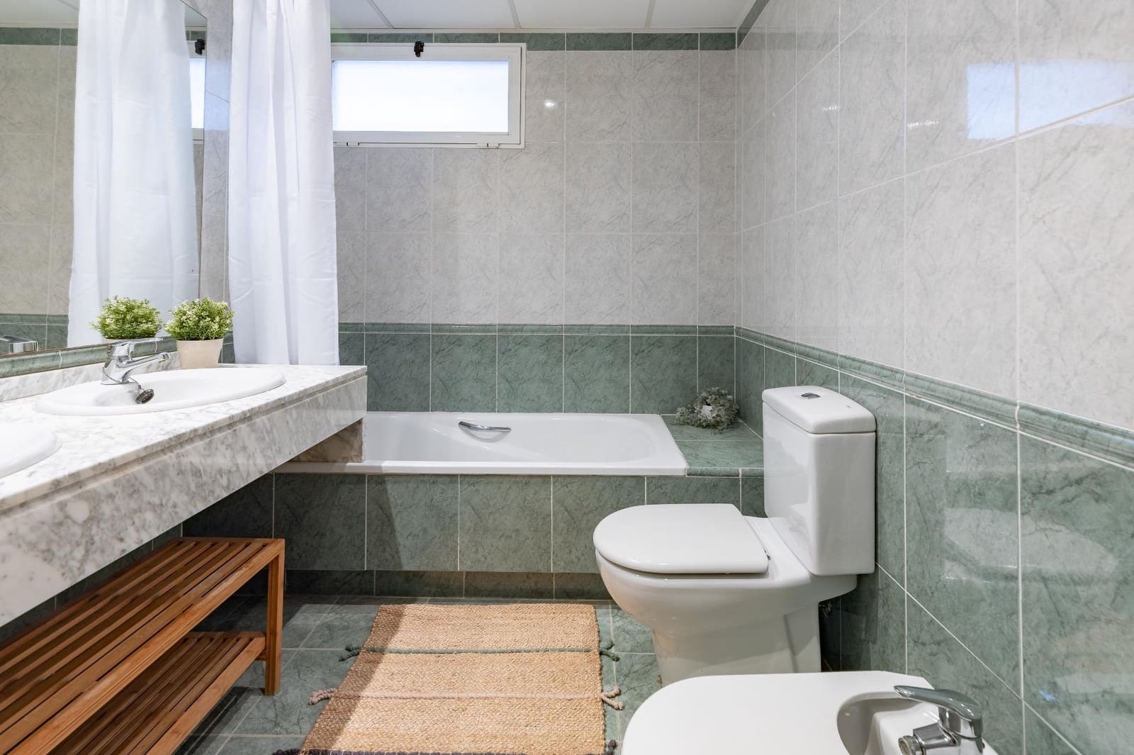 5 bedroom Semi-detached Villa for sale in Rocafort with pool - € 650,000 (Ref: 9637860)