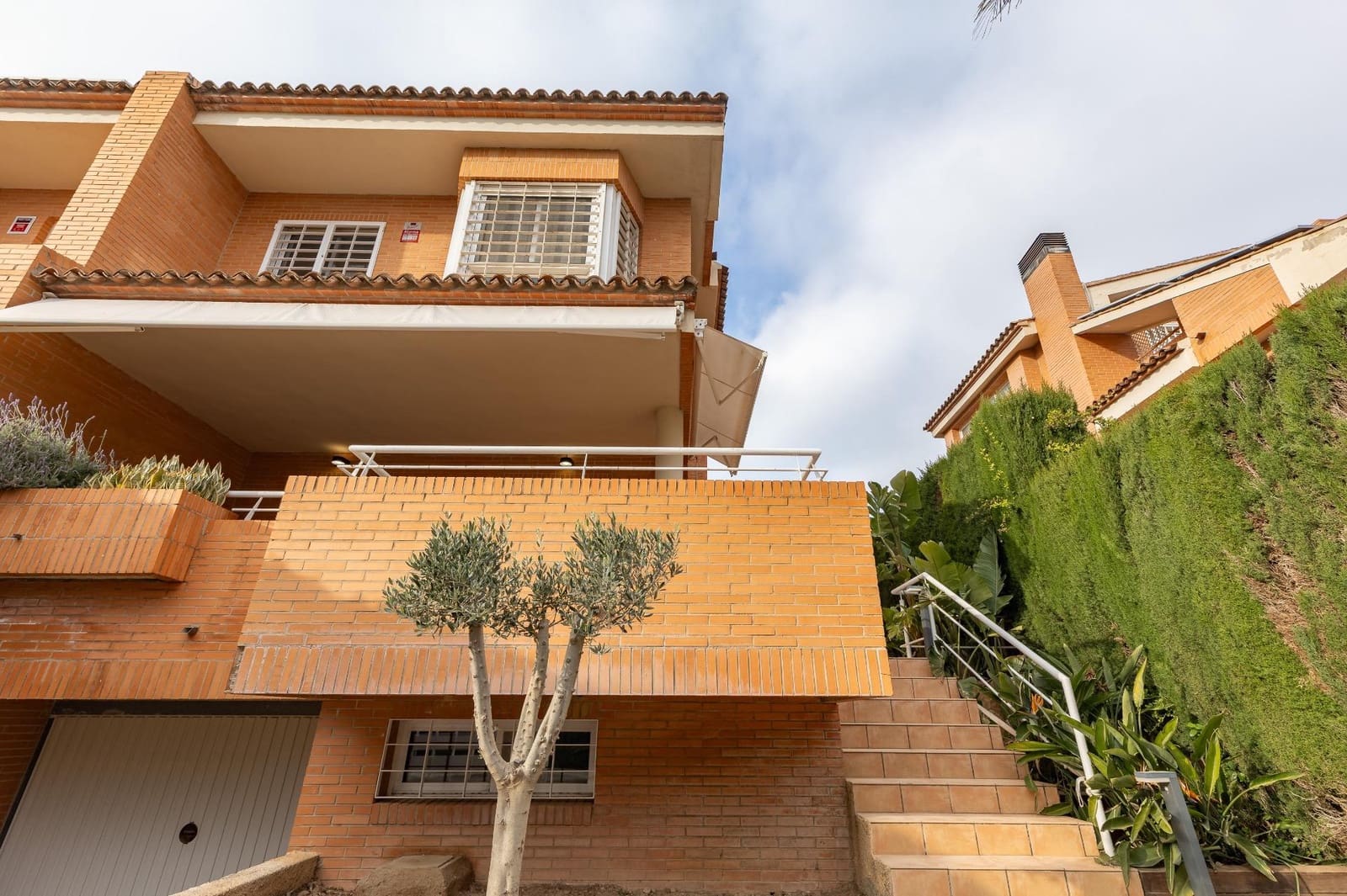 5 bedroom Semi-detached Villa for sale in Rocafort with pool - € 650,000 (Ref: 9637860)