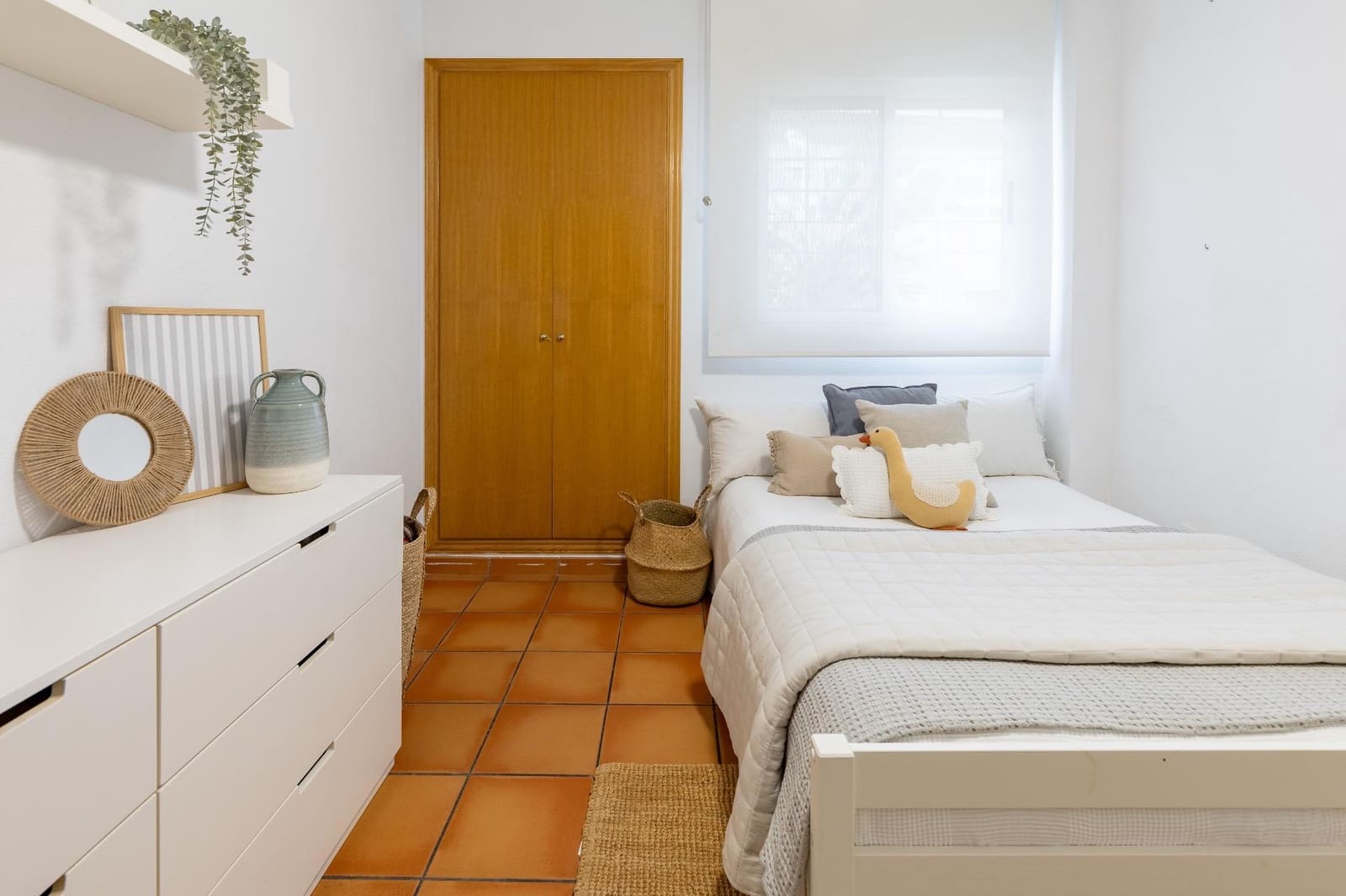 5 bedroom Semi-detached Villa for sale in Rocafort with pool - € 650,000 (Ref: 9637860)