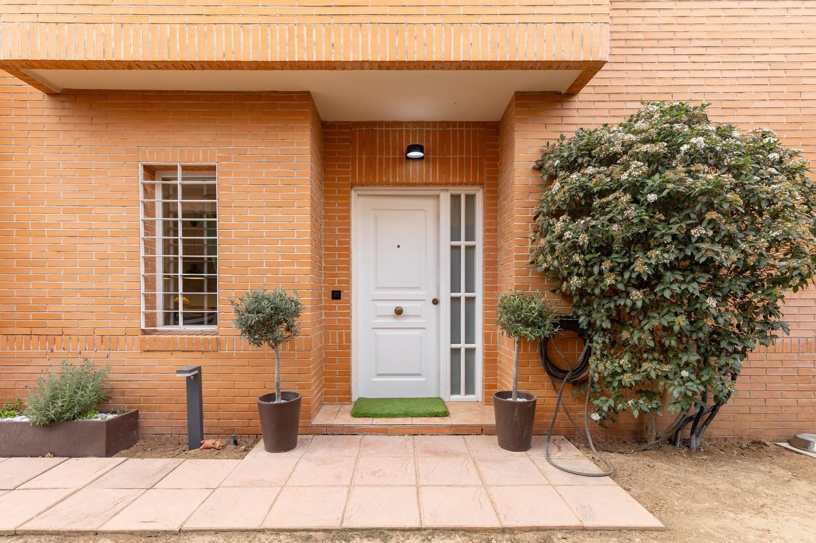 5 bedroom Semi-detached Villa for sale in Rocafort with pool - € 650,000 (Ref: 9637860)