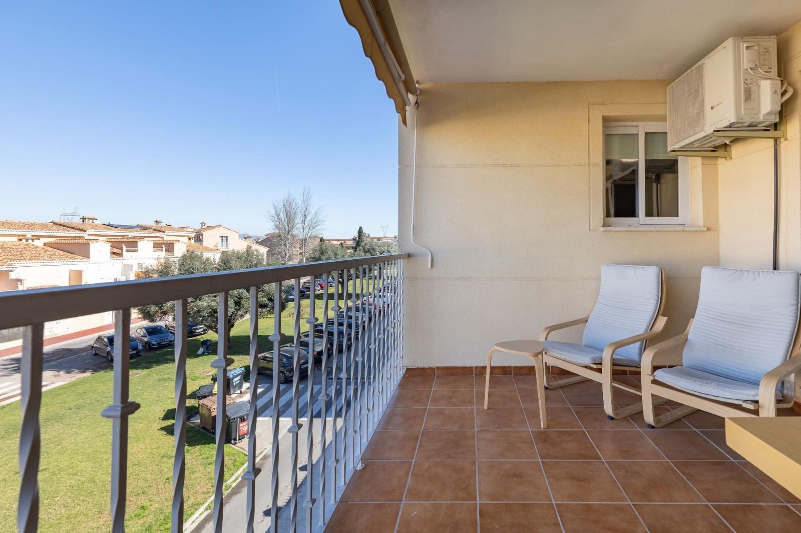 3 sypialnia Apartament na sprzedaż w Betera z basenem garażem - 410 000 € (Ref: 9645313)