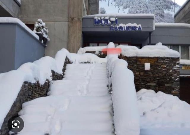 1 soveværelse Loft til salg i Baqueira, Naut Aran med swimmingpool garage - € 300.000 (Ref: 9652249)