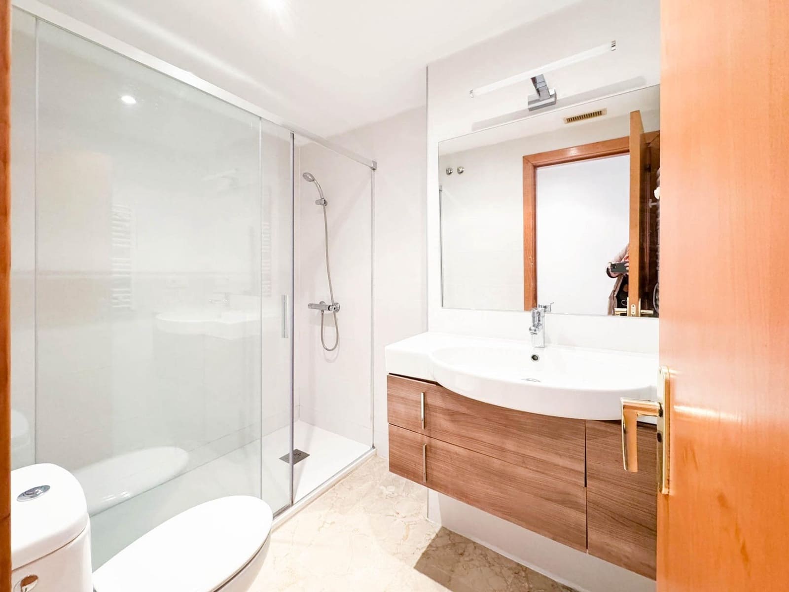 4 quarto Apartamento para arrendar em Paterna com piscina garagem - 1 450 € (Ref: 9659660)