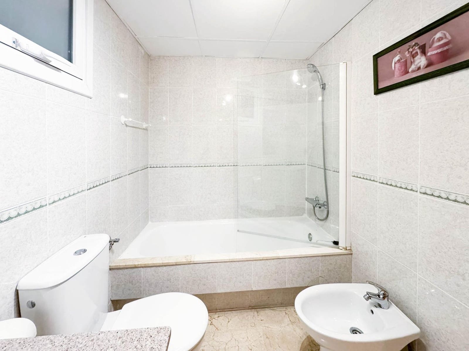 4 quarto Apartamento para arrendar em Paterna com piscina garagem - 1 450 € (Ref: 9659660)