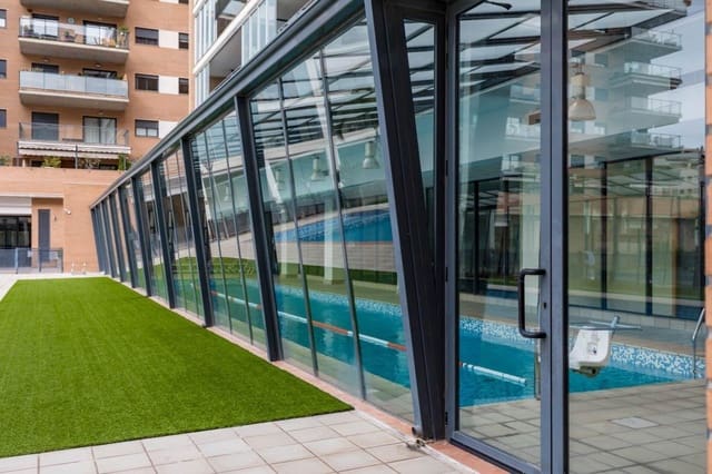 Piso de 3 habitaciones en Valterna, Paterna en alquiler con piscina garaje - 1.700 € (Ref: 9666974)