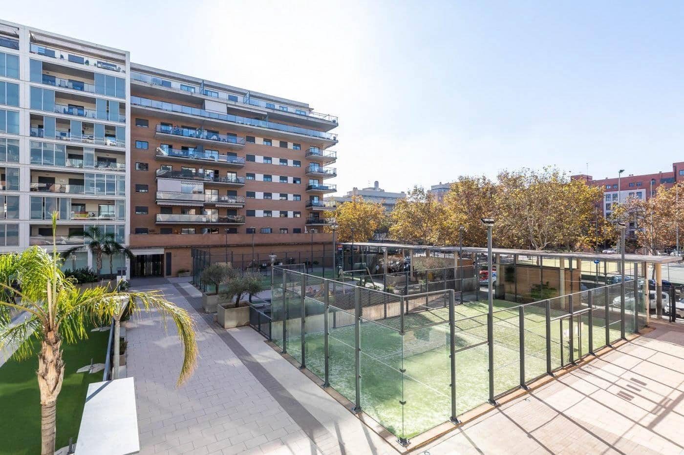 3 Zimmer Wohnung zu vermieten in Paterna mit Pool Garage - 1.700 € (Ref: 9666974)