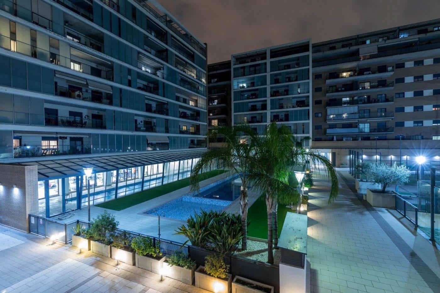 3 Zimmer Wohnung zu vermieten in Paterna mit Pool Garage - 1.700 € (Ref: 9666974)