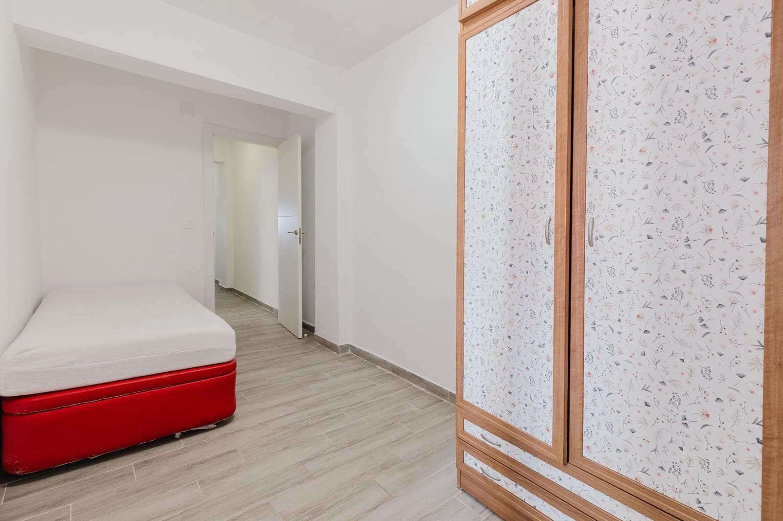 2 sypialnia Mieszkanie na sprzedaż w Burjassot - 215 000 € (Ref: 9680532)