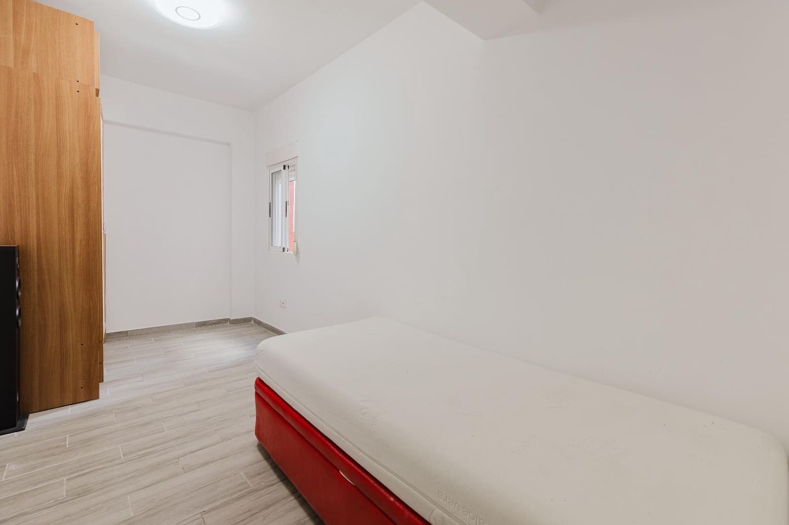 2 sypialnia Mieszkanie na sprzedaż w Burjassot - 215 000 € (Ref: 9680532)