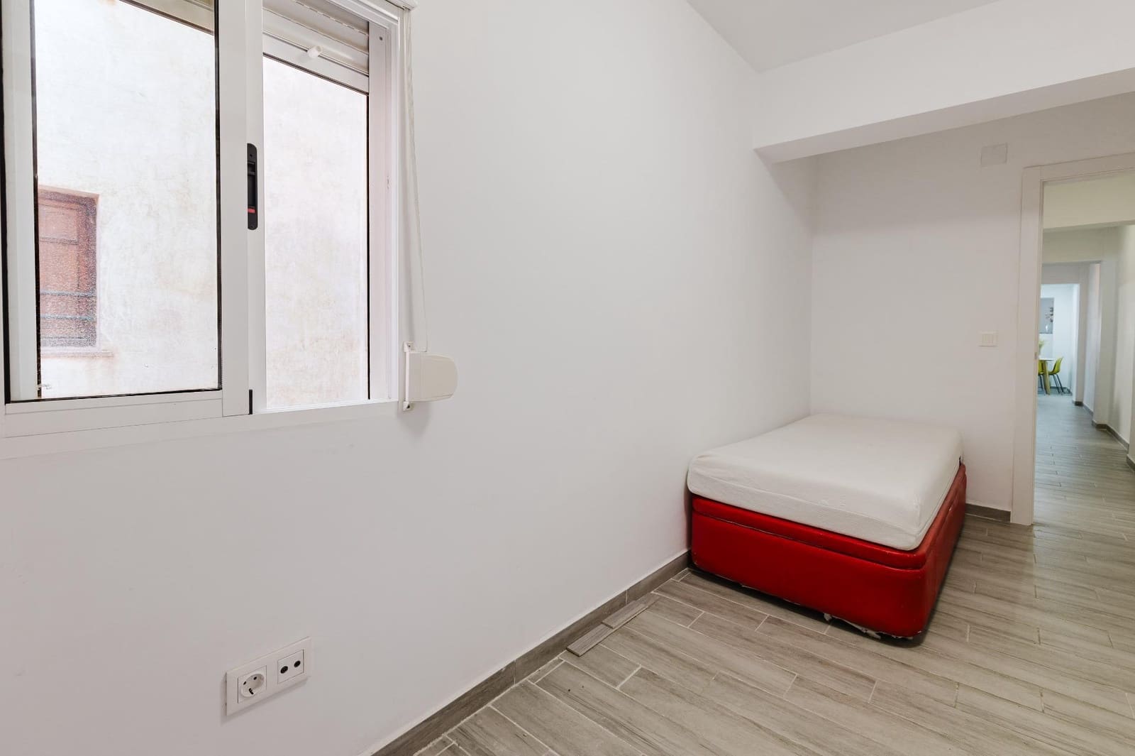 2 sypialnia Mieszkanie na sprzedaż w Burjassot - 215 000 € (Ref: 9680532)