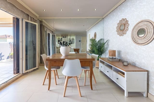 3 chambre Villa/Maison à vendre à Chilches avec piscine garage - 580 000 € (Ref: 9680534)