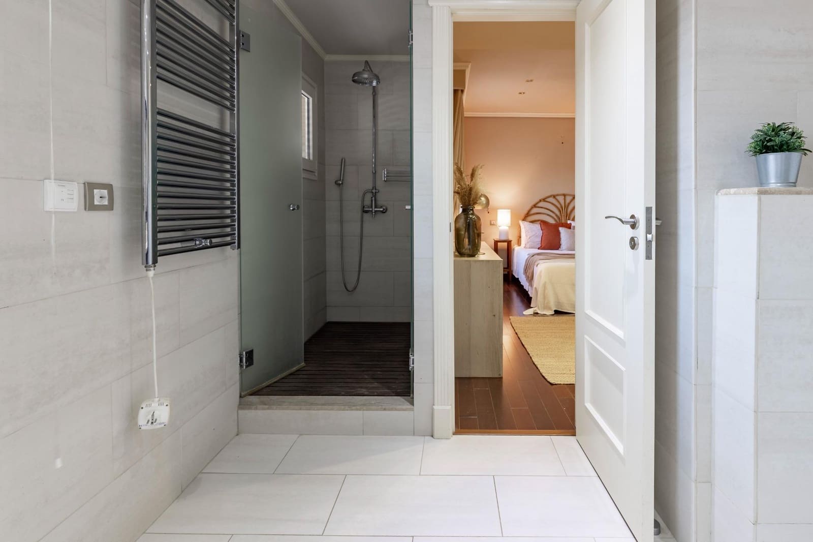 3 chambre Villa/Maison à vendre à Chilches avec piscine garage - 580 000 € (Ref: 9680534)