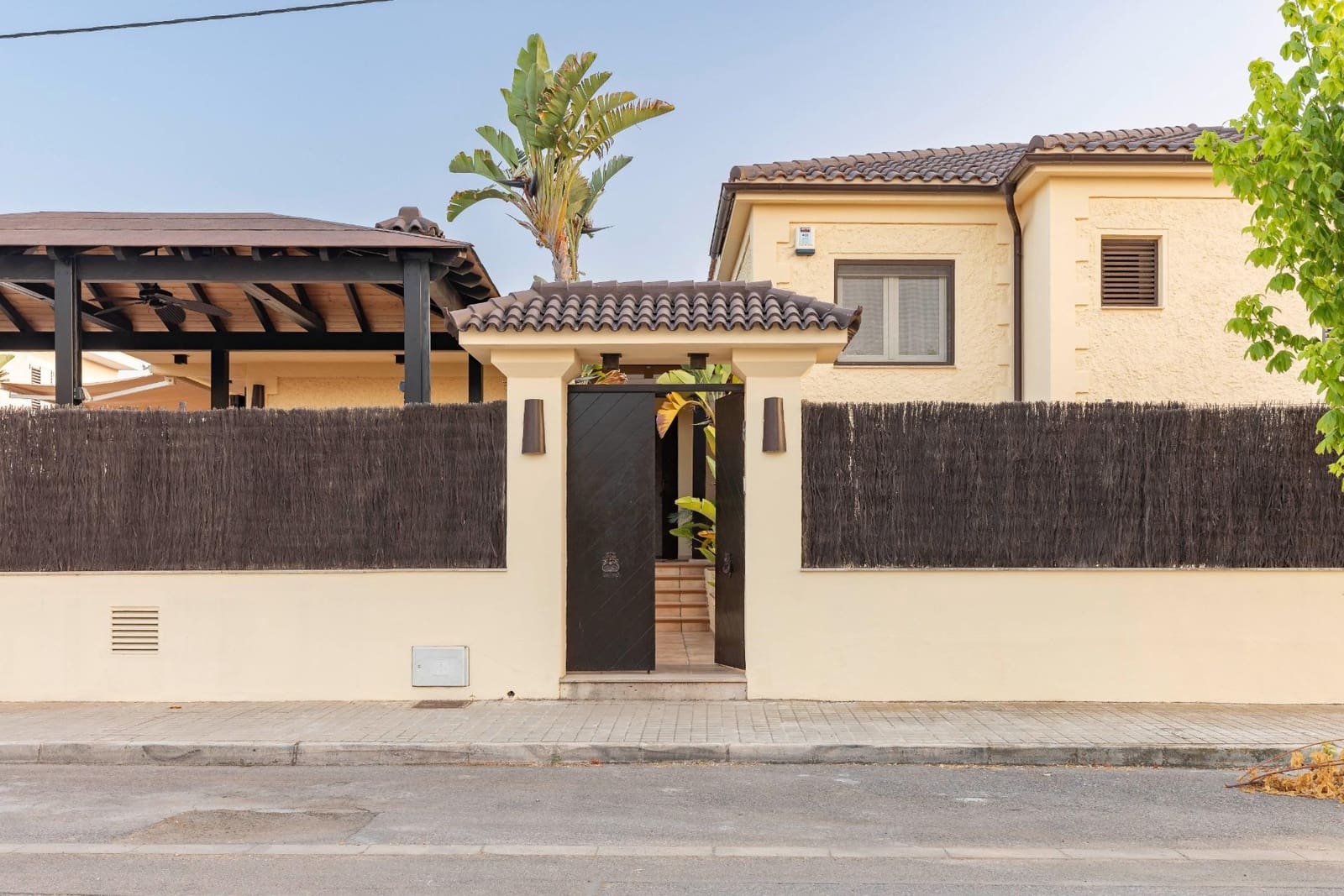 3 chambre Villa/Maison à vendre à Chilches avec piscine garage - 580 000 € (Ref: 9680534)