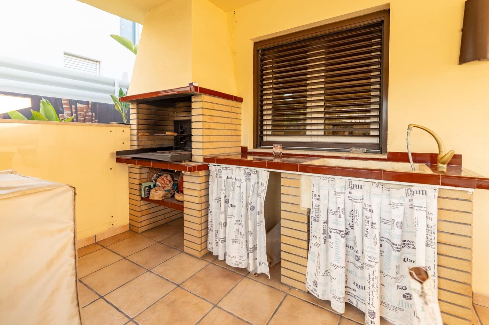 3 chambre Villa/Maison à vendre à Chilches avec piscine garage - 580 000 € (Ref: 9680534)