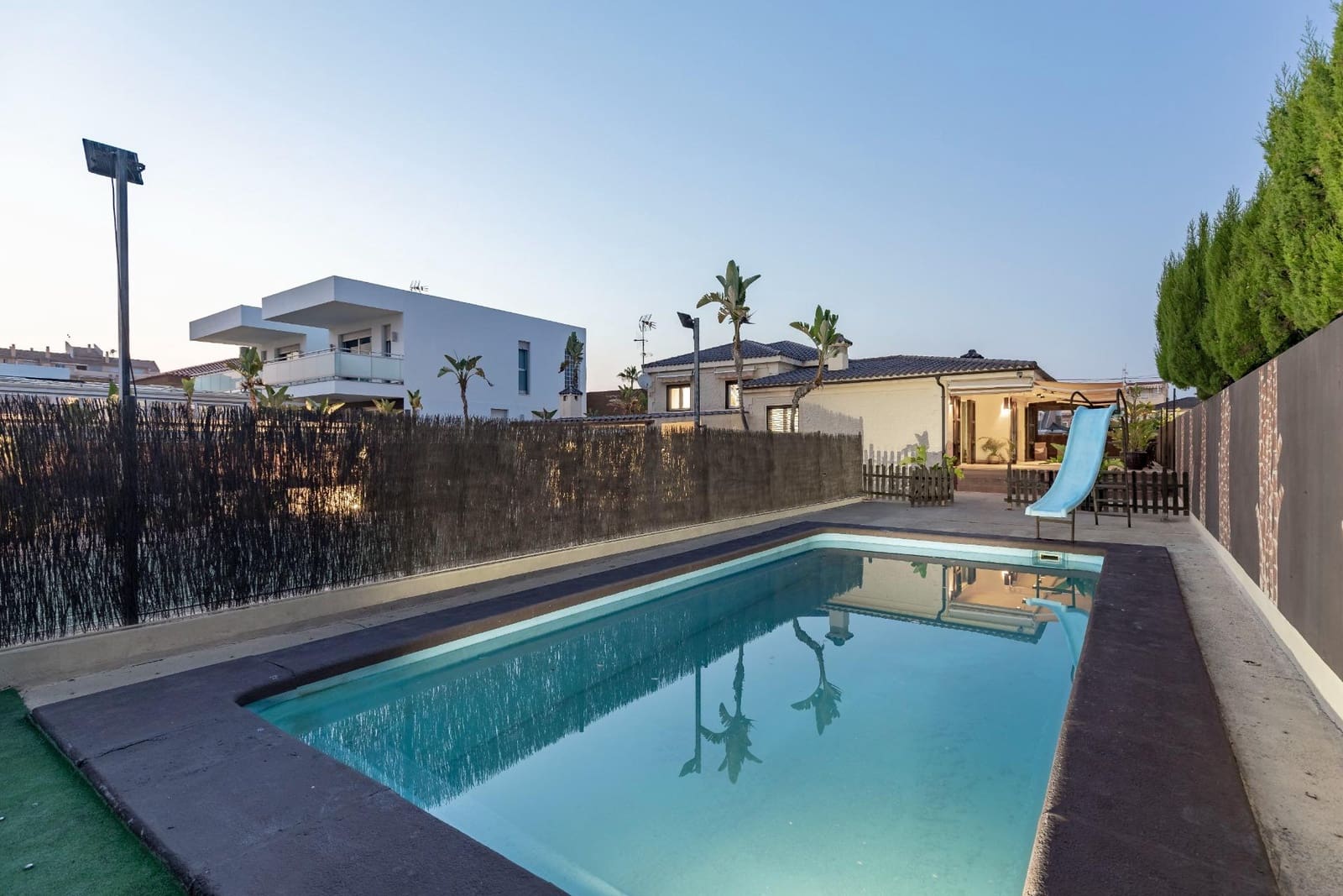 3 chambre Villa/Maison à vendre à Chilches avec piscine garage - 580 000 € (Ref: 9680534)