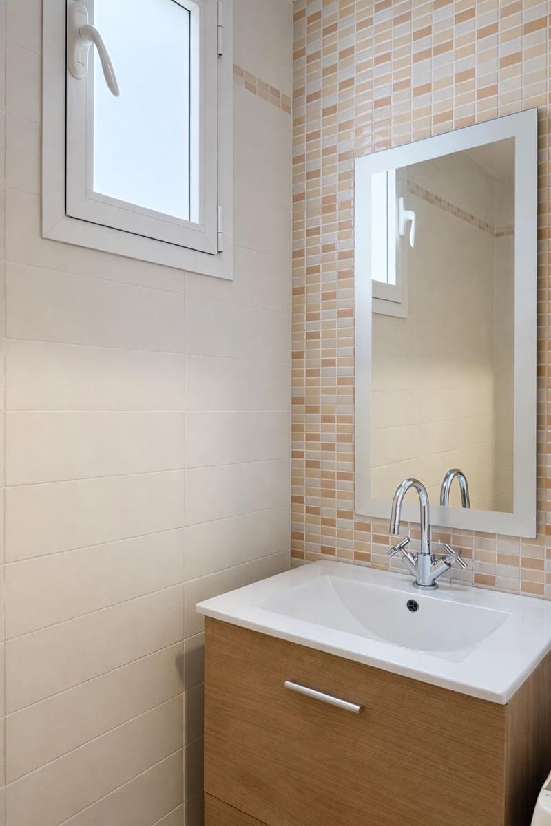 3 bedroom Flat for rent in Catarroja - € 1,200 (Ref: 9699105)