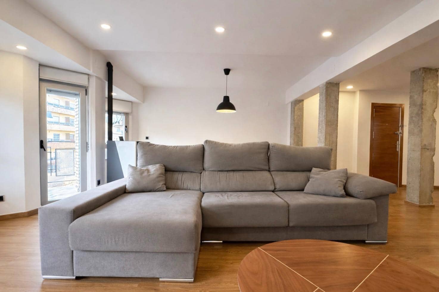 3 bedroom Flat for rent in Catarroja - € 1,200 (Ref: 9699105)