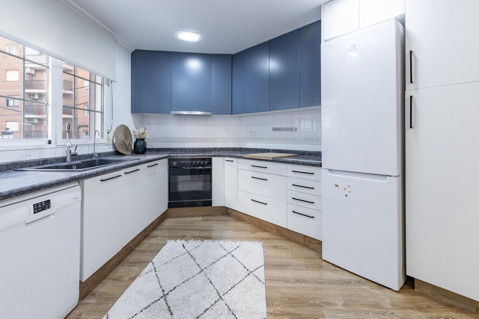 3 Zimmer Villa zu verkaufen in Chiva mit Pool - 240.000 € (Ref: 9702396)