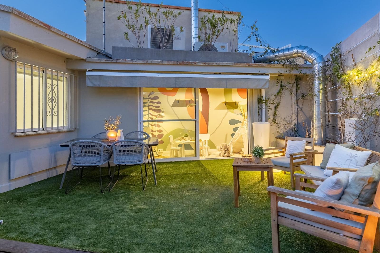 3 Zimmer Villa zu verkaufen in Chiva mit Pool - 240.000 € (Ref: 9702396)