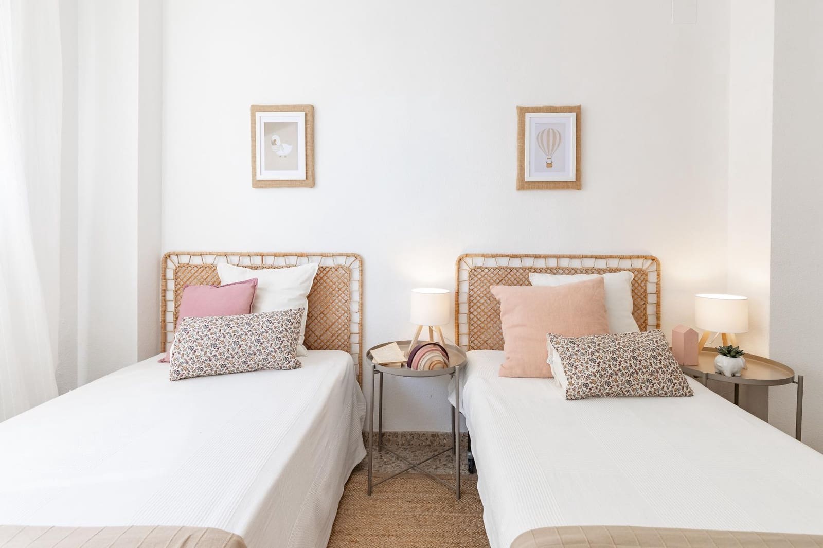 3 bedroom Flat for sale in Paterna with pool garage - € 320,000 (Ref: 9726870)