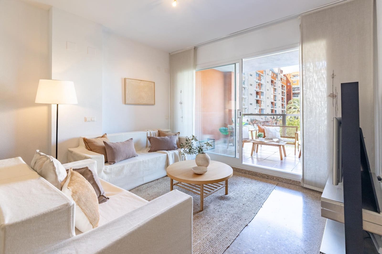 3 bedroom Flat for sale in Paterna with pool garage - € 320,000 (Ref: 9726870)