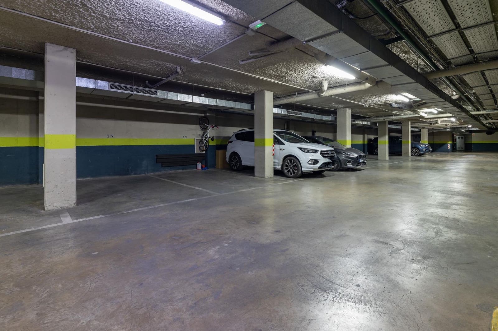 3 bedroom Flat for sale in Paterna with pool garage - € 320,000 (Ref: 9726870)