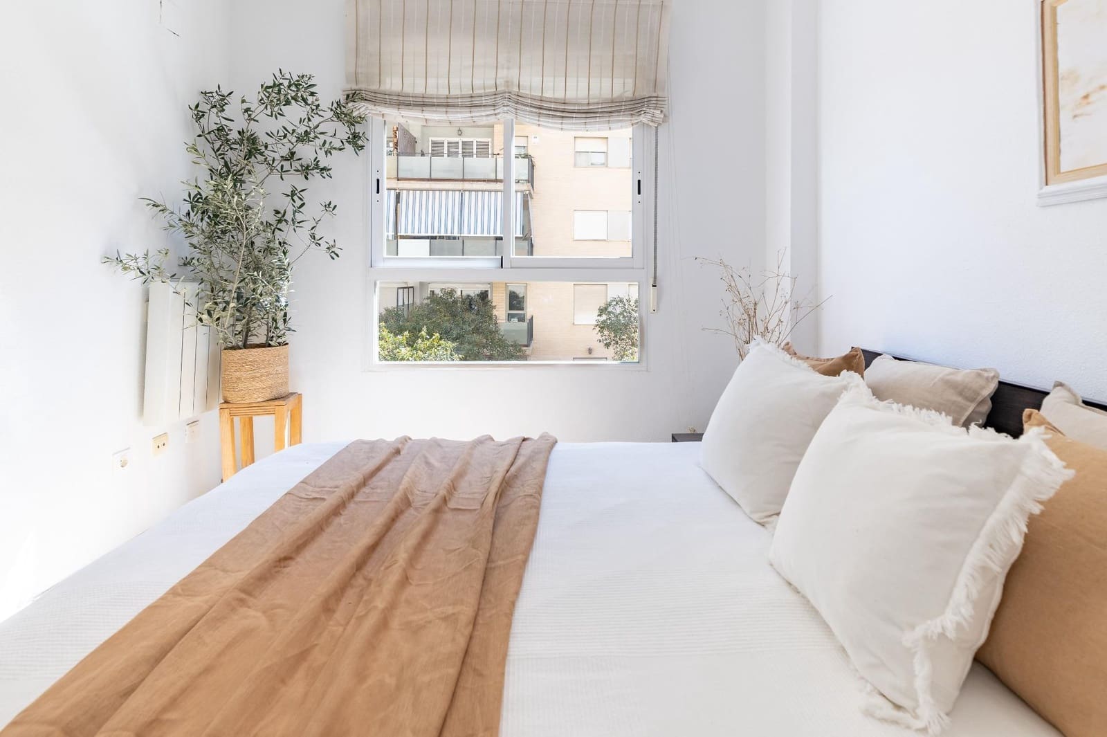 3 bedroom Flat for sale in Paterna with pool garage - € 320,000 (Ref: 9726870)