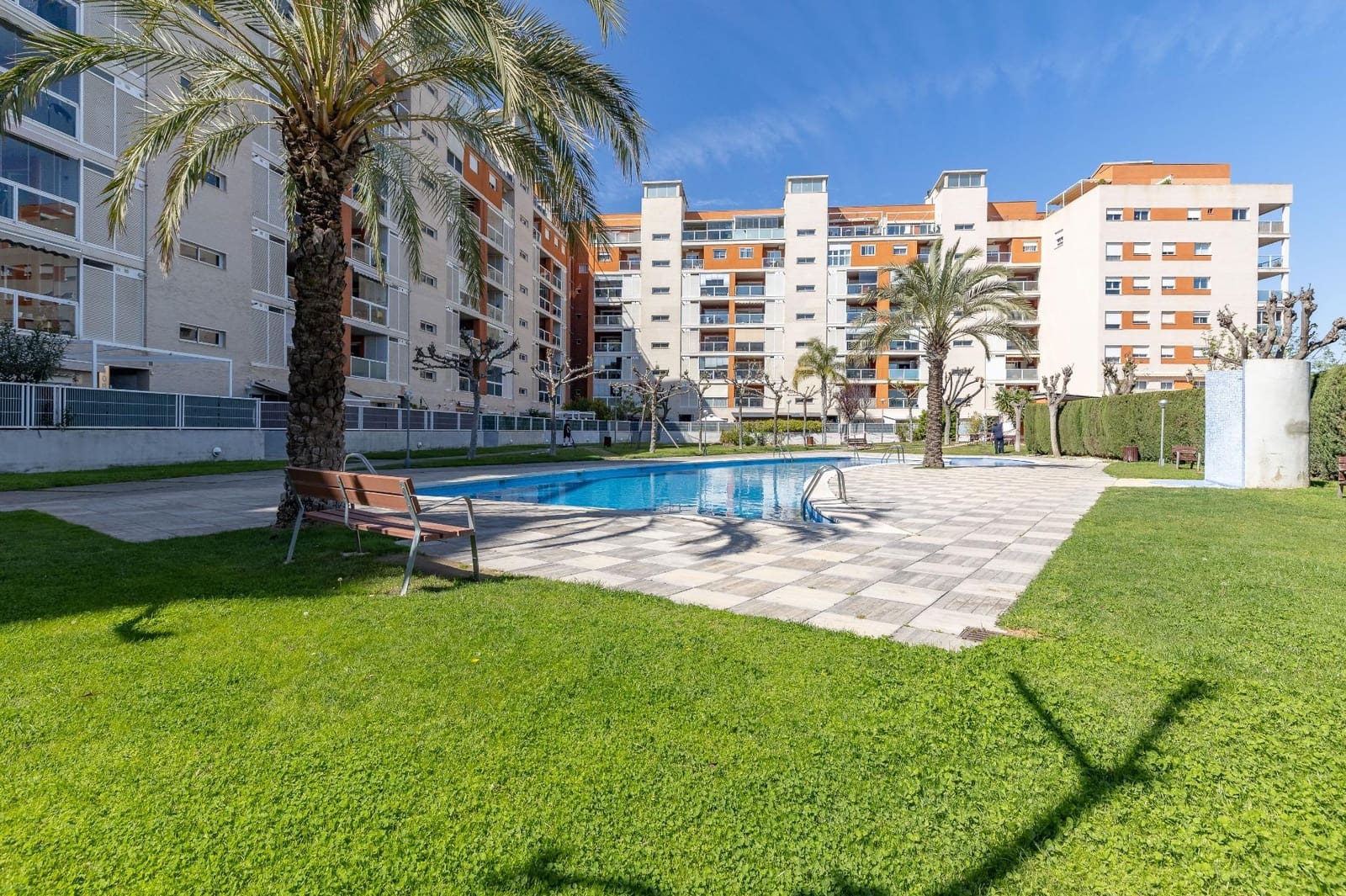 3 bedroom Flat for sale in Paterna with pool garage - € 320,000 (Ref: 9726870)