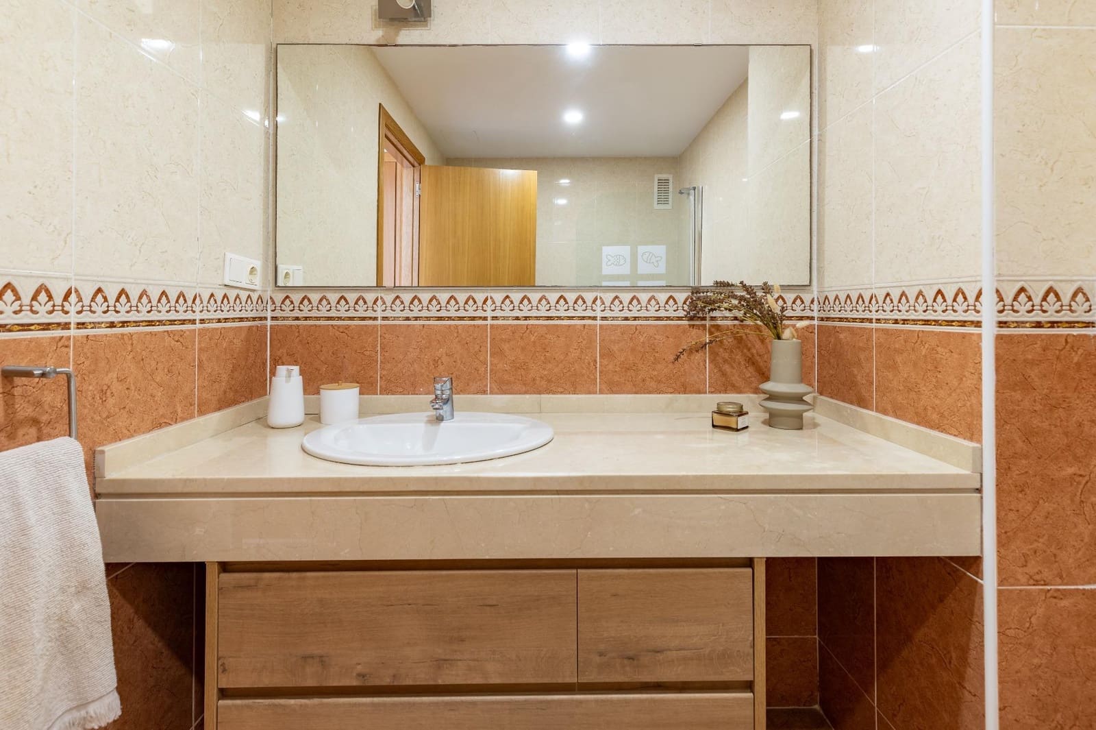 3 bedroom Flat for sale in Paterna with pool garage - € 320,000 (Ref: 9726870)