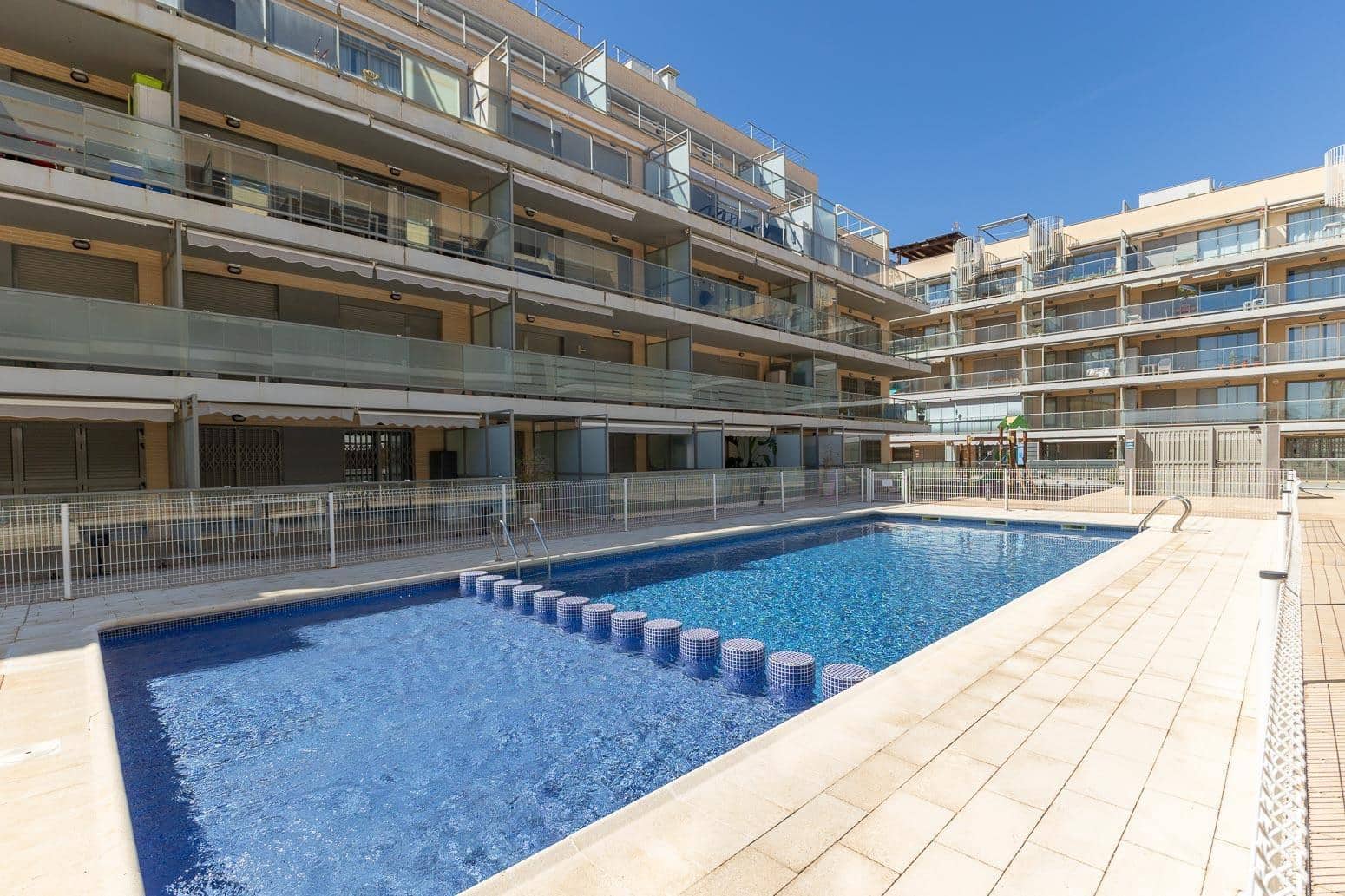 2 bedroom Apartment for sale in Moncofa with pool - € 180,000 (Ref: 9726872)