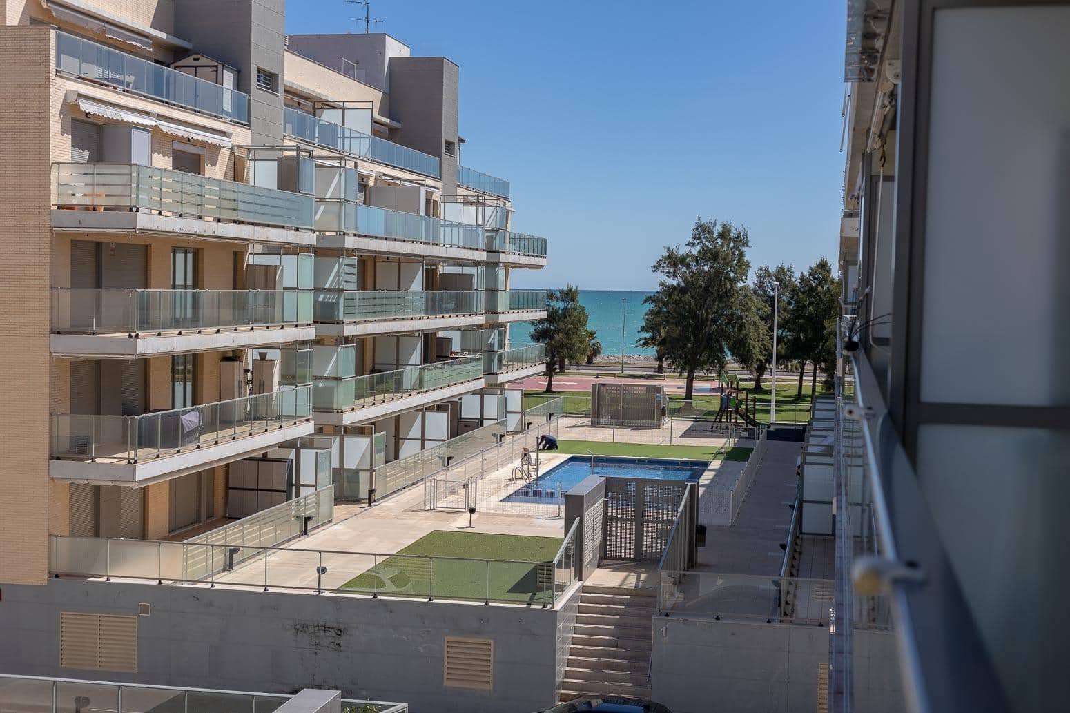 2 bedroom Apartment for sale in Moncofa with pool - € 180,000 (Ref: 9726872)