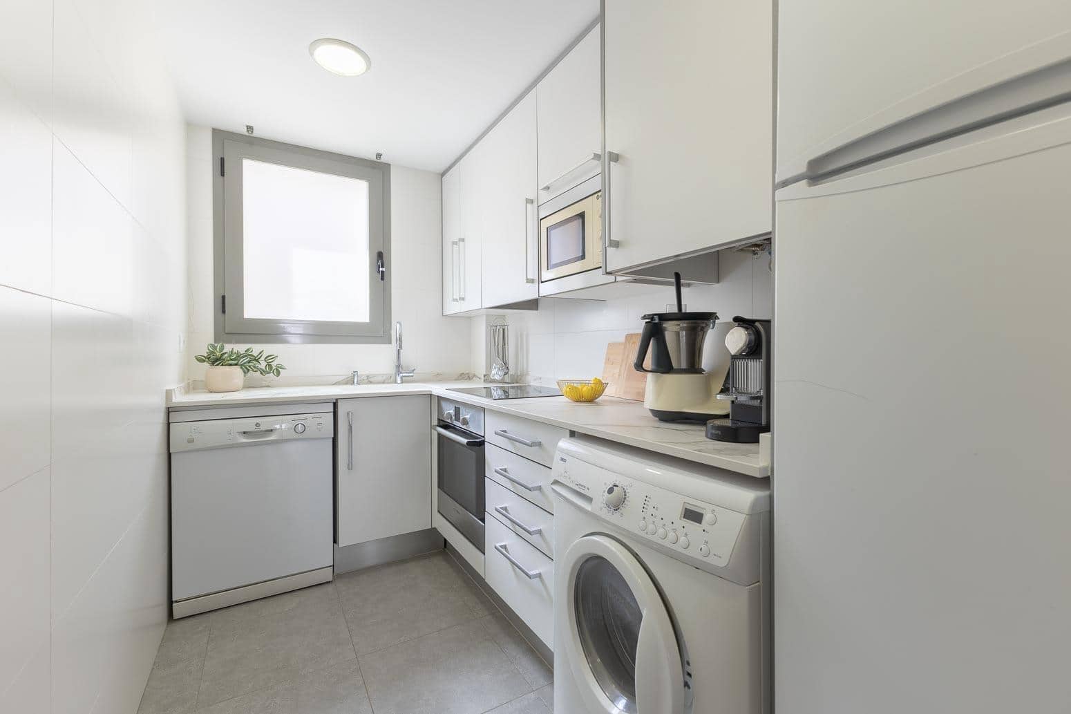 2 bedroom Apartment for sale in Moncofa with pool - € 180,000 (Ref: 9726872)