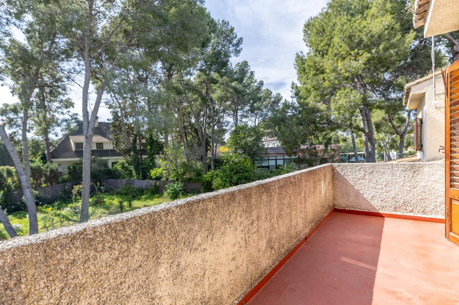 6 bedroom Villa for sale in Torrent with pool garage - € 640,000 (Ref: 9726873)