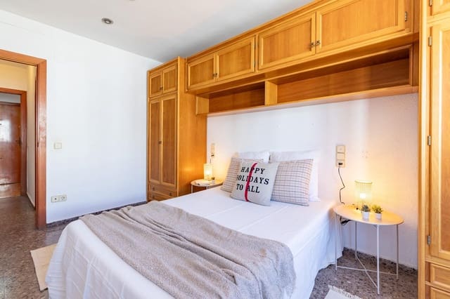 3 camera da letto Appartamento da affittare in Arrancapins, Valencia città - 1.700 € (Rif: 9726874)
